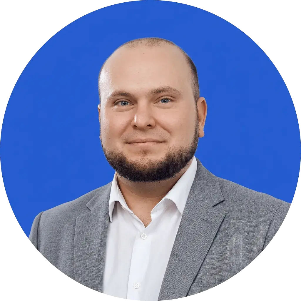 Михаил Бубнов